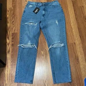 MISSGUIDED STRAIGHT LEG JEANS